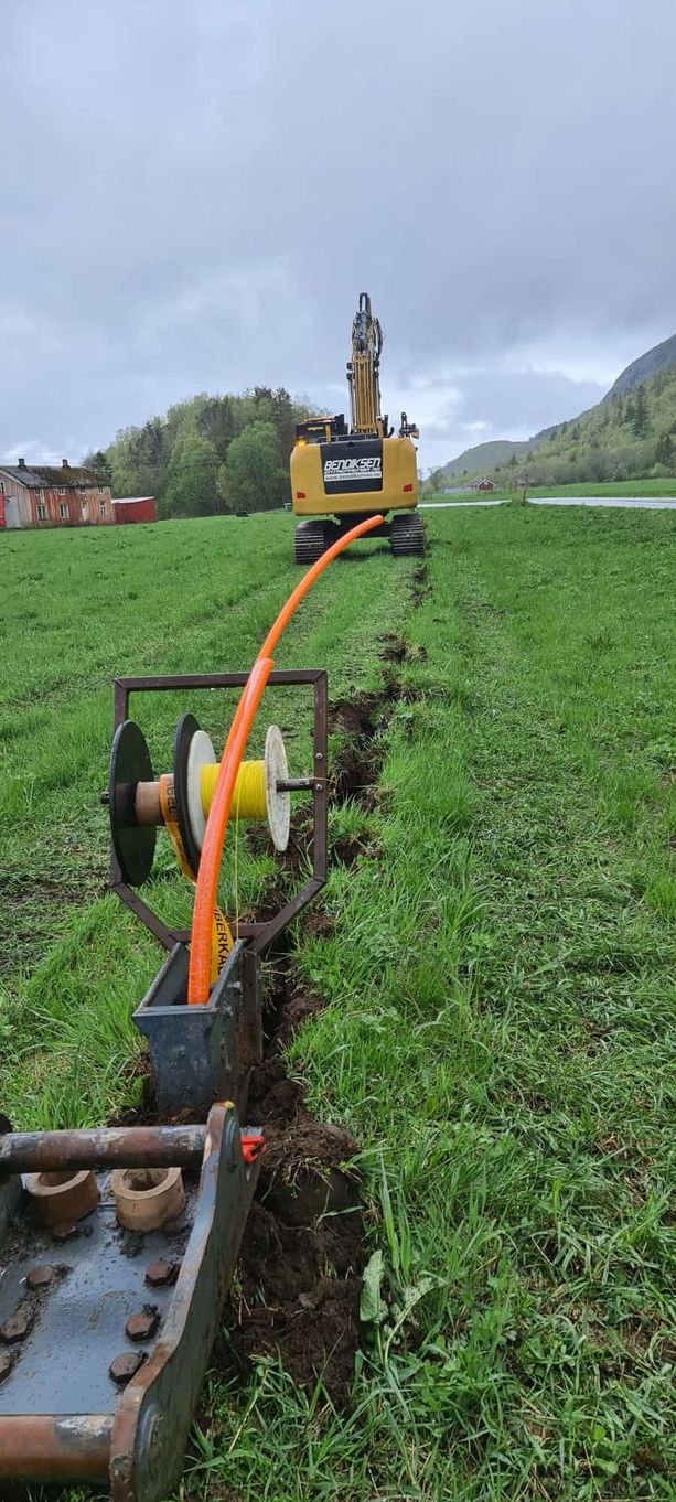 Pløying og graving av fiber